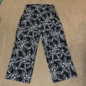 NWOT AGB Floral Black and White Straight Leg Pants Size 2X